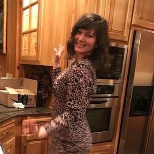 Meet your Posher, Shellie